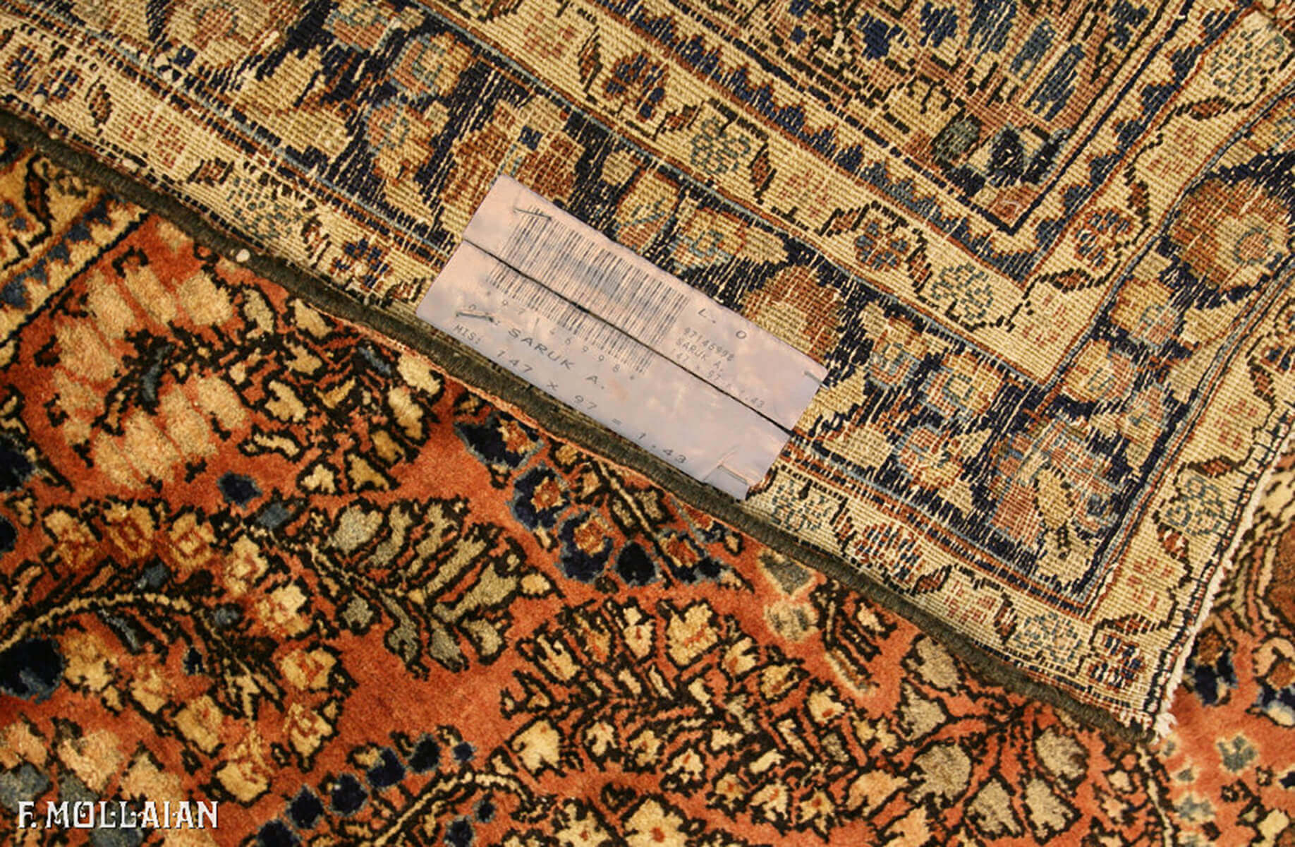 قالییچه دستباف کوچک آنتیک ساروق کد:۹۷۱۴۶۹۹۸